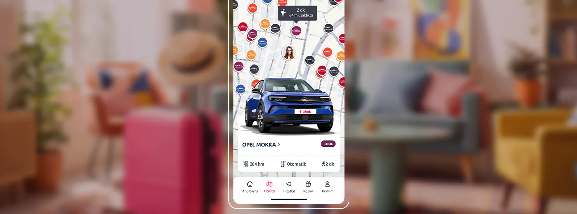 TikTak mobil uygulamasında harita üzerinden kiralık araç seçimi ekranı